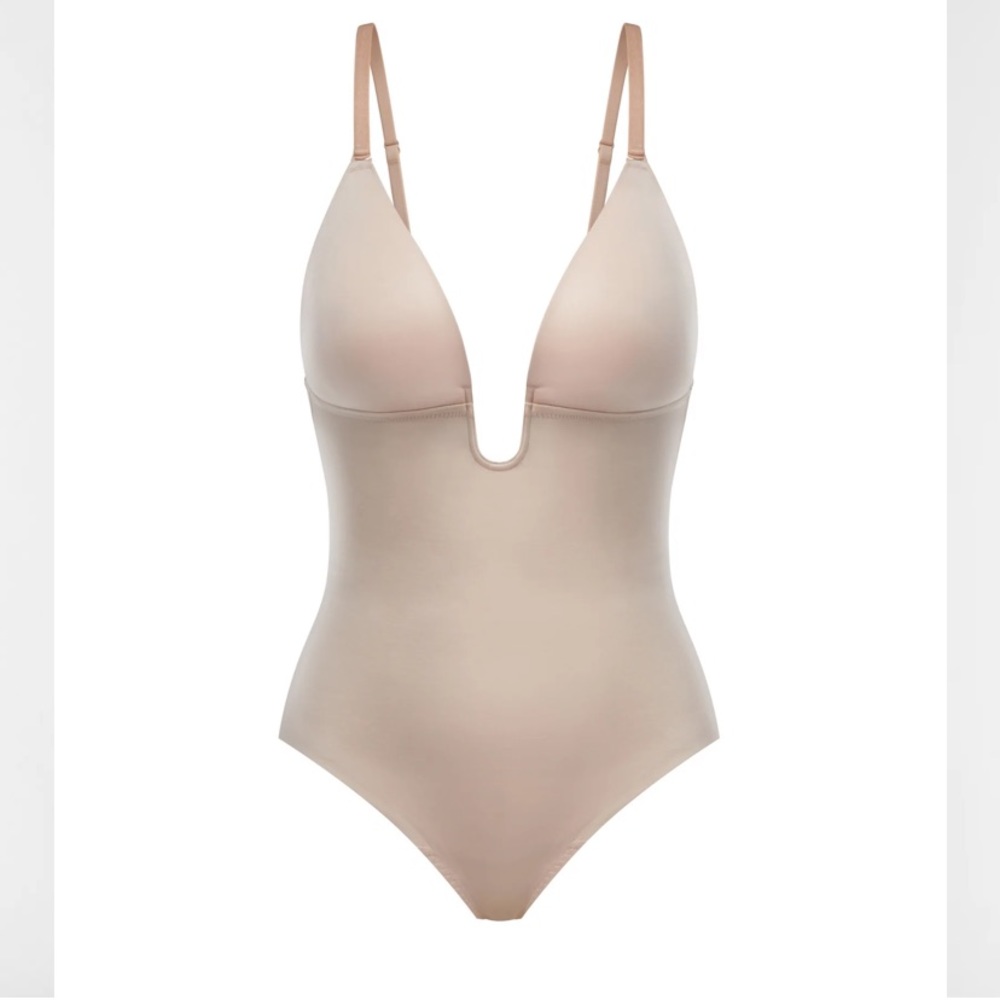 SPANX Nude Deep V Plunge Shapewear Bodysuit